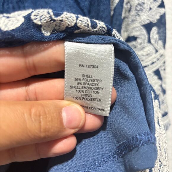 John Mark Fleur In Bloom Blouse Top Small Blue‎ White Embroidery Bell Sleeve - Picture 8 of 9